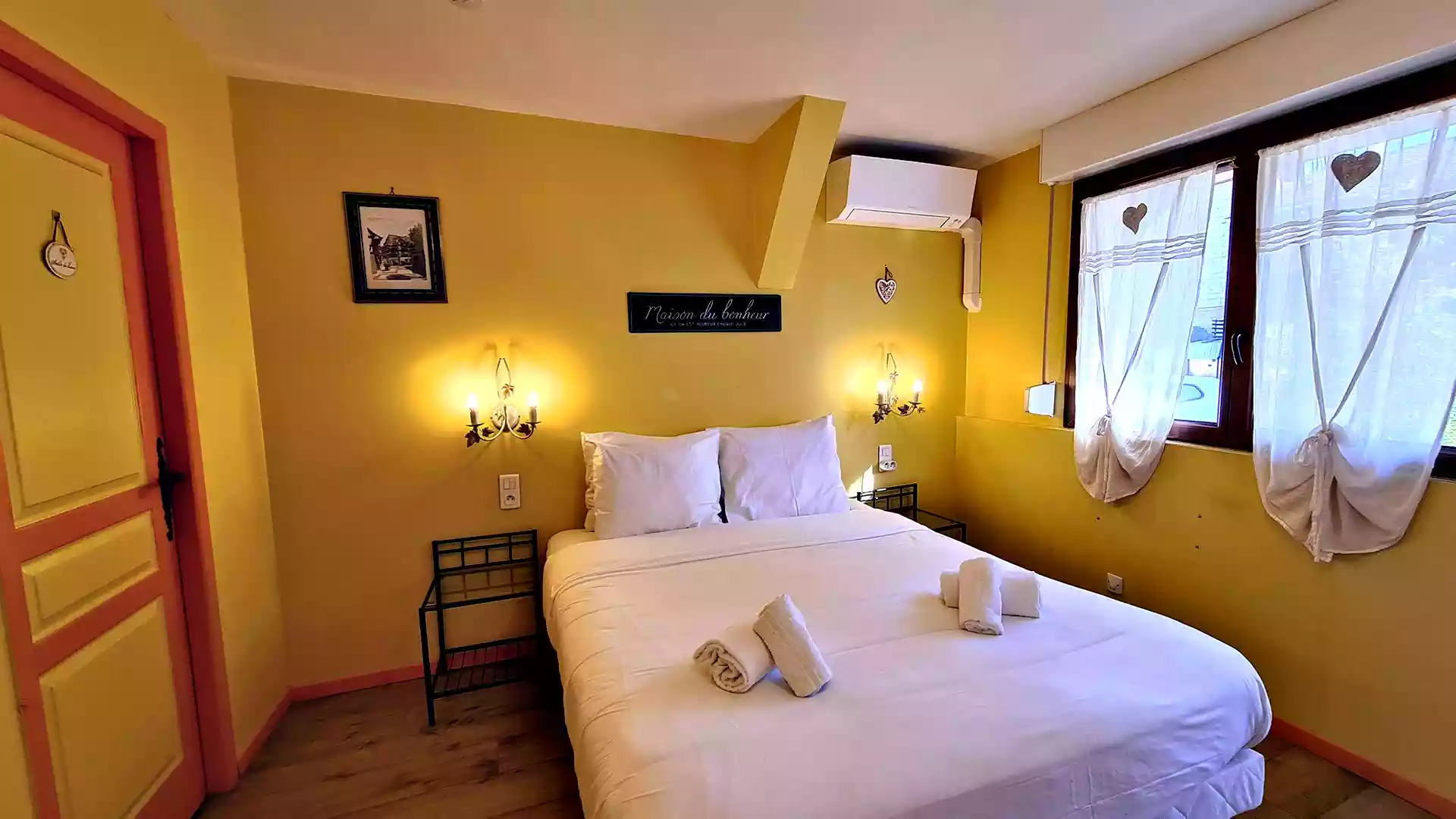 lit deux personnes chambre n°1